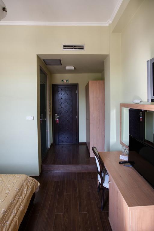 Ermionio Hotel Kozani Exteriör bild